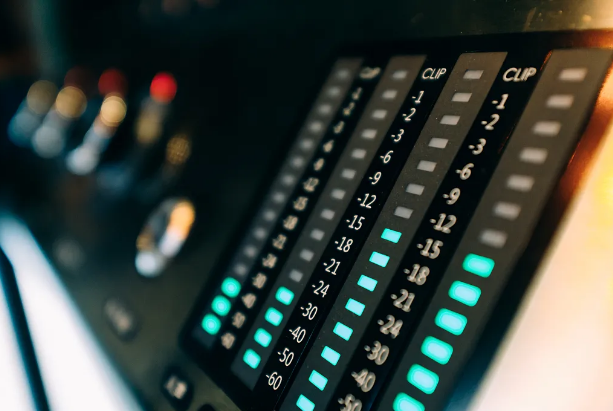 如何建立電梯物聯(lián)網(wǎng)安全運行預(yù)警體系